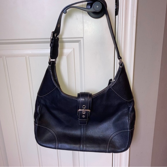 Coach Black Hamilton Leather Shoulder Bag with Hobo Design - Picture 1 of 7
